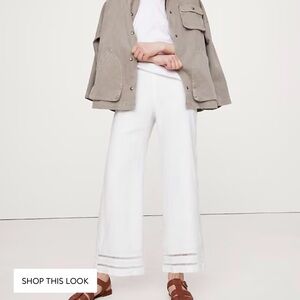 NWT MID-RISE KICK-FLARE LACE-TRIM LINEN ANKLE PANT - Banana Republic - Size 12